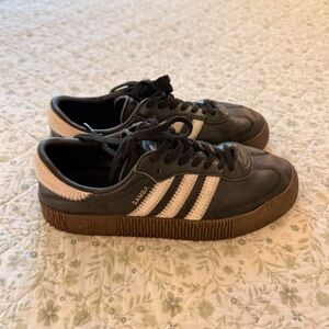 Vintage Adidas Samba platform black and white leather sneakers